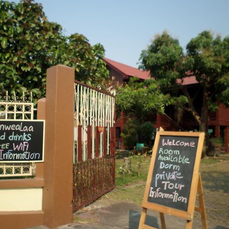 Baanwealaa Guesthouse (Adults Only) Chiang Mai Luaran gambar