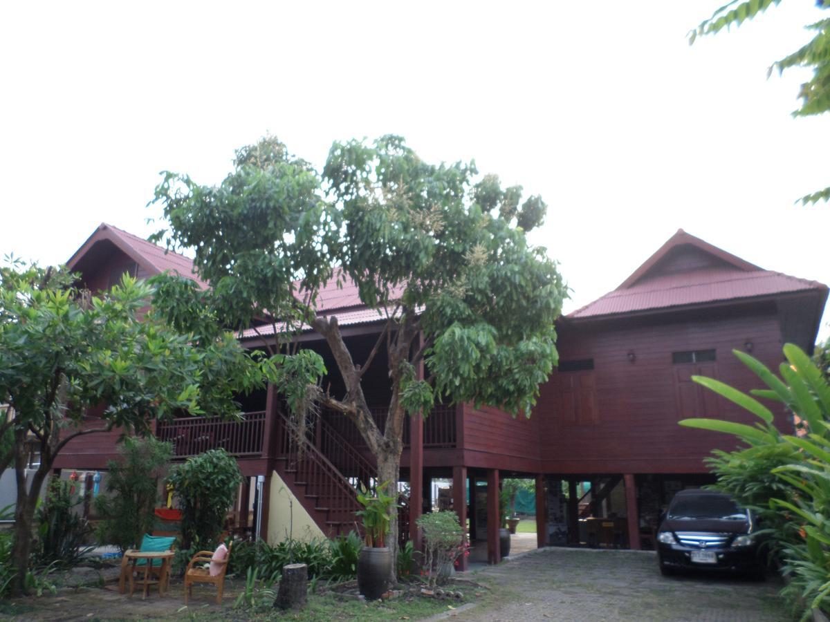 Baanwealaa Guesthouse (Adults Only) Chiang Mai Luaran gambar