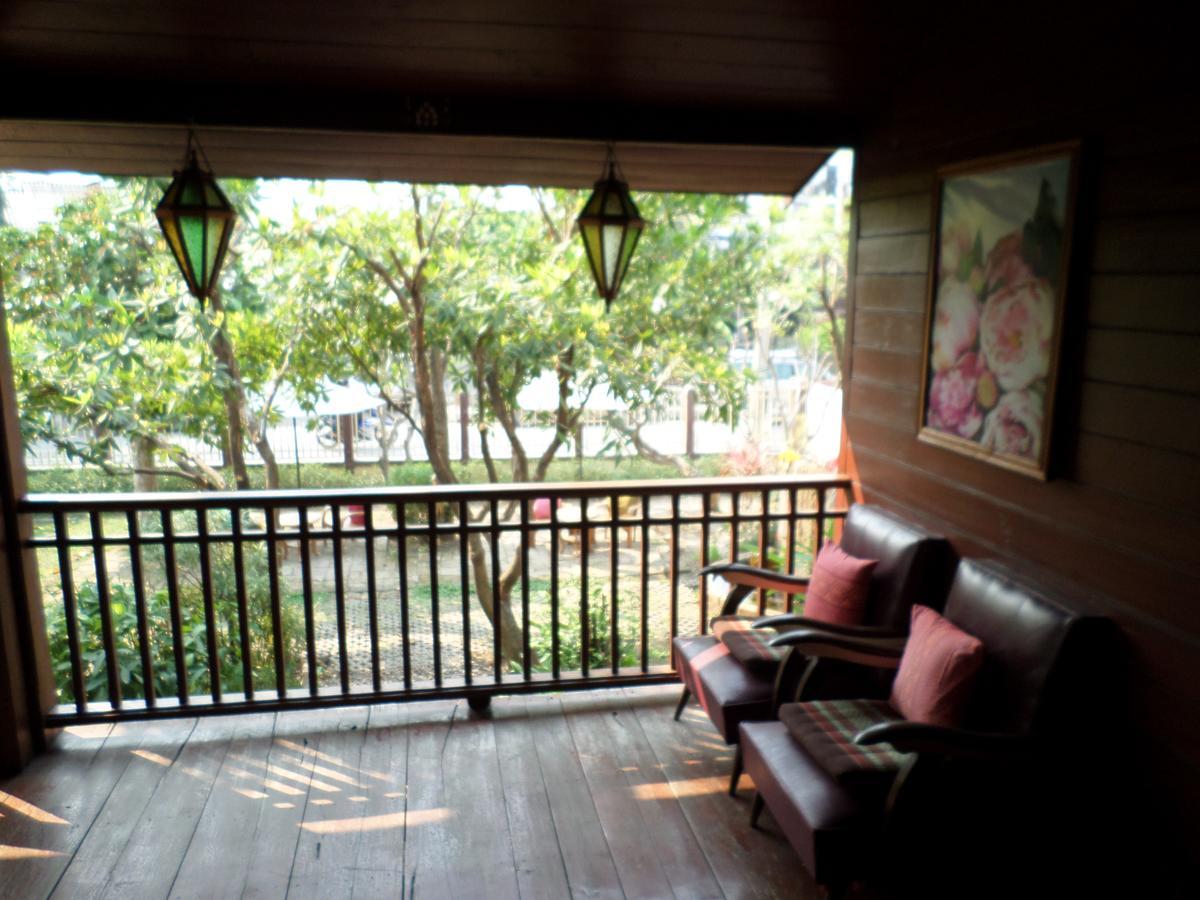 Baanwealaa Guesthouse (Adults Only) Chiang Mai Luaran gambar