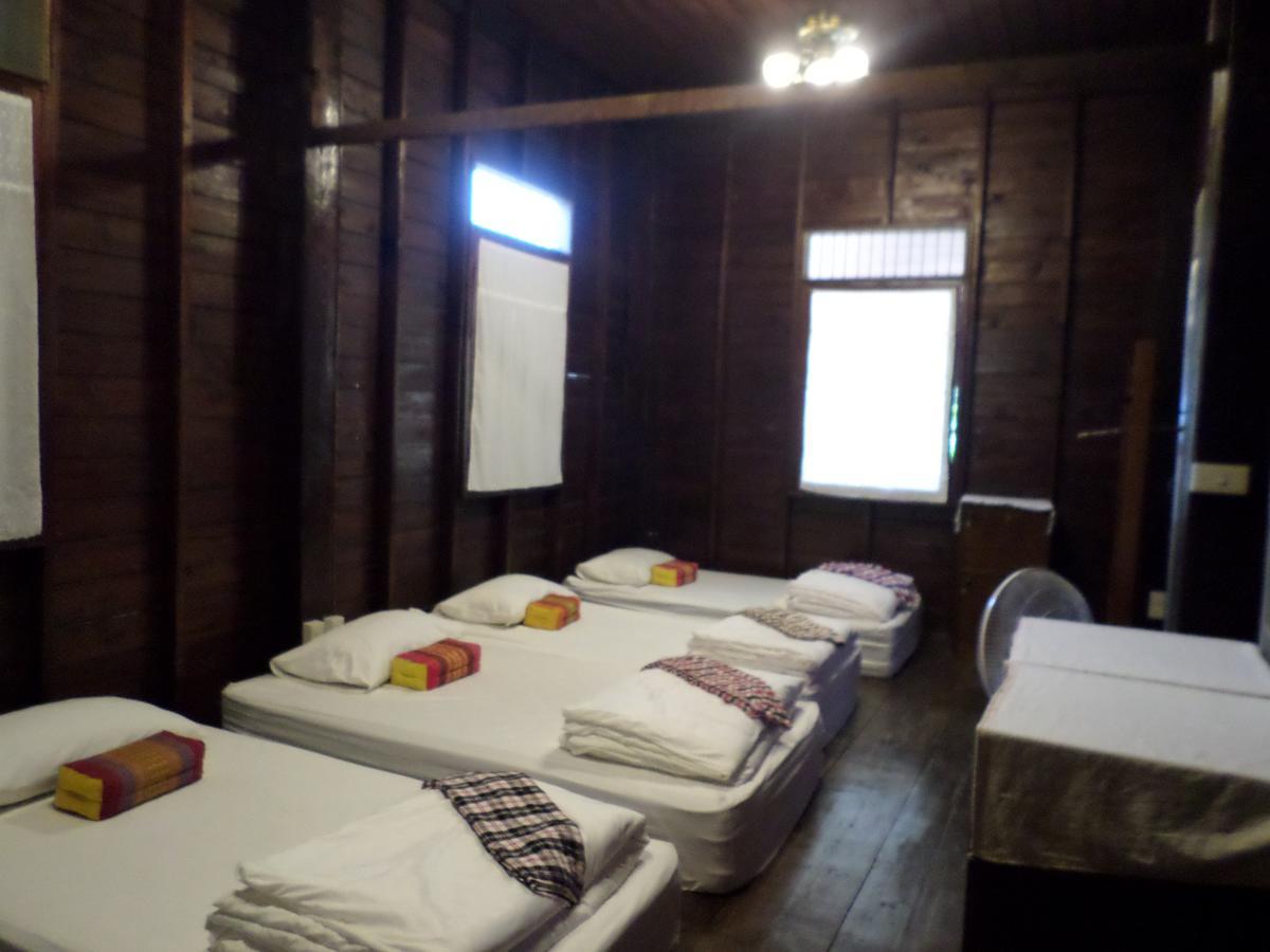 Baanwealaa Guesthouse (Adults Only) Chiang Mai Luaran gambar